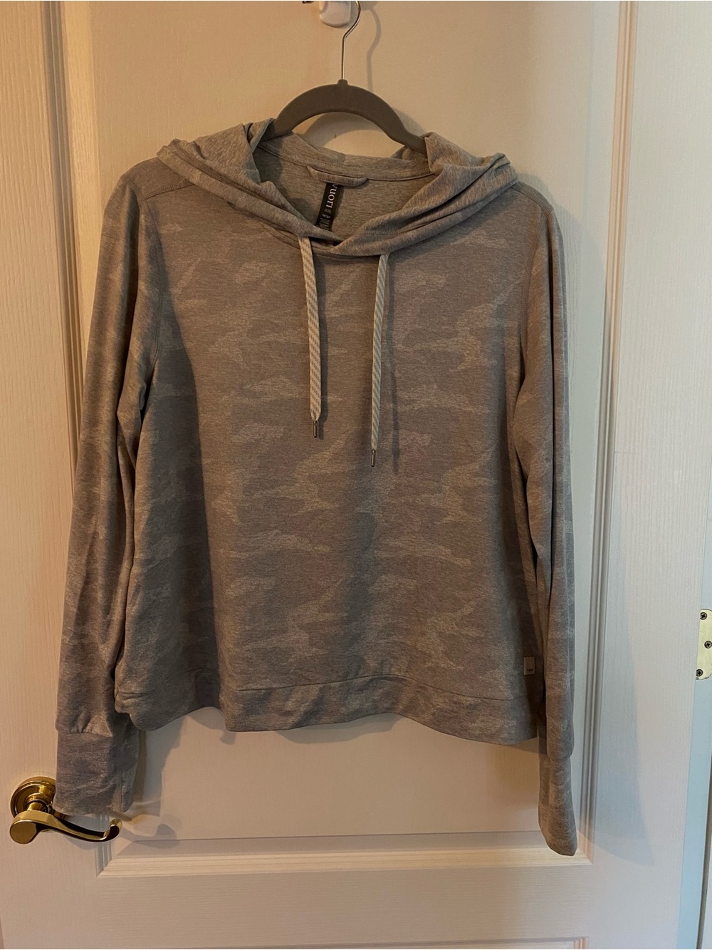 Vuori Hoodie Halo Camo-size L - Picture 4 of 8
